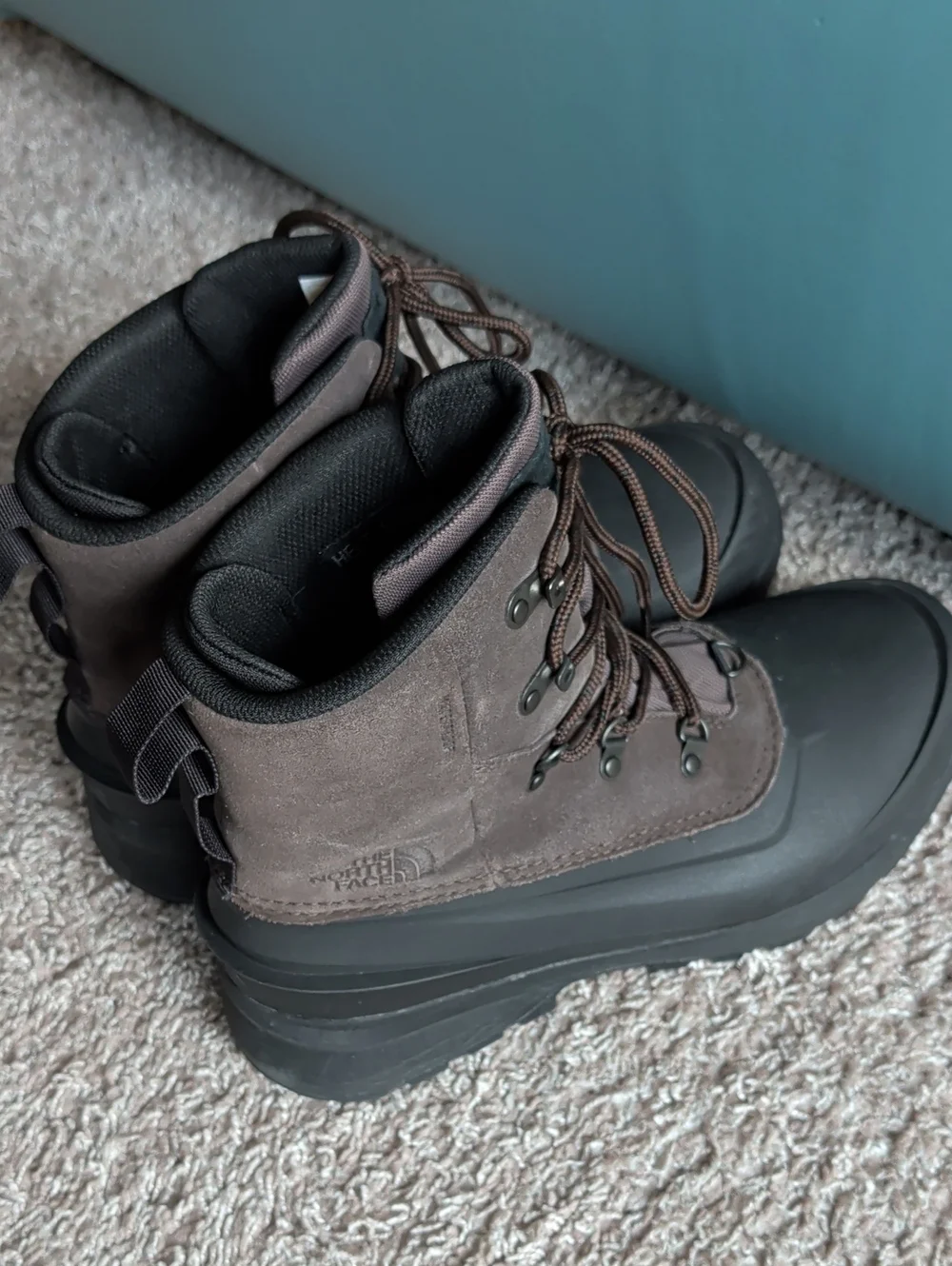 The North Face Men's Brown/Black Waterproof Winter Boots IN BOX US 11